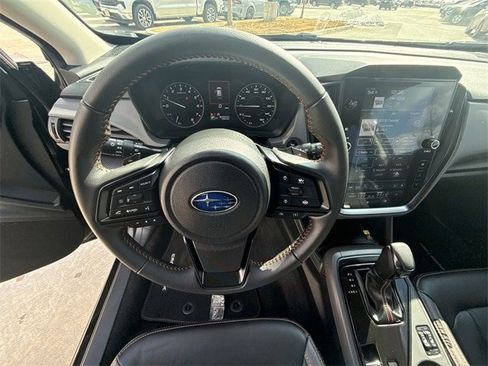 Used 2025 Subaru Crosstrek 2.5i Limited w/ Crosstrek Mirror Package image 14