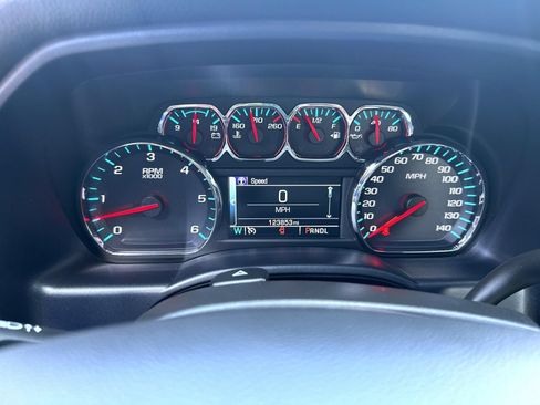 Certified 2018 GMC Sierra 1500 SLE w/ SLE Value Package AWD/4WD image 14