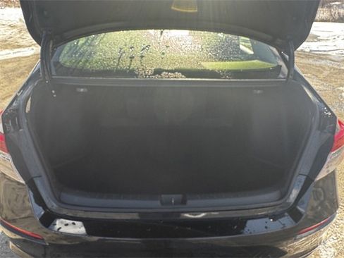 Used 2022 Honda Civic EX image 18