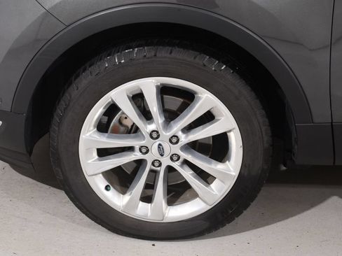 Used 2018 Ford Explorer Limited w/ Equipment Group 301A AWD/4WD image 25