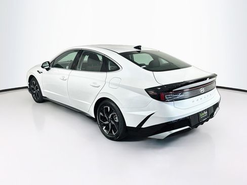 Used 2025 Hyundai Sonata SEL FWD image 5