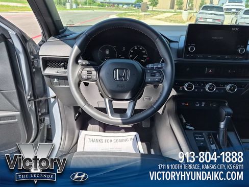 Used 2024 Honda CR-V Sport image 13