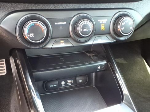 Used 2021 Kia Forte GT w/ GT2 Package FWD image 28