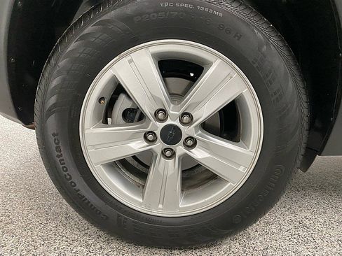 Used 2019 Chevrolet Trax LT w/ LT Convenience Package image 24