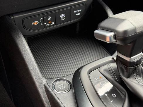 New 2025 Kia K4 FWD image 13