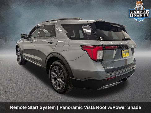 Used 2025 Ford Explorer Active w/ Active Comfort Package AWD/4WD image 7