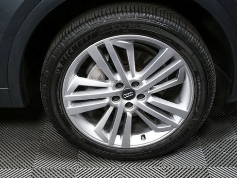 Used 2018 Audi Q5 Prestige image 38