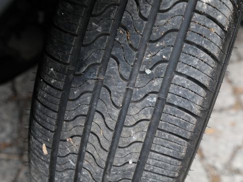 Used 2010 Honda CR-V LX image 21