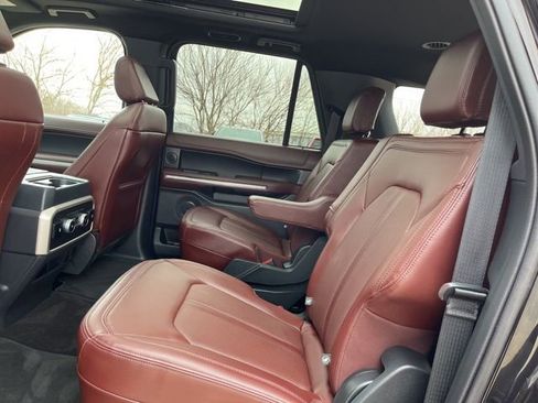 Used 2022 Ford Expedition Max Limited image 26