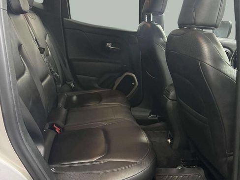 Used 2016 Jeep Renegade Limited AWD/4WD image 8
