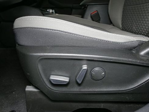 Used 2022 Ford Escape SE w/ Convenience Package image 36