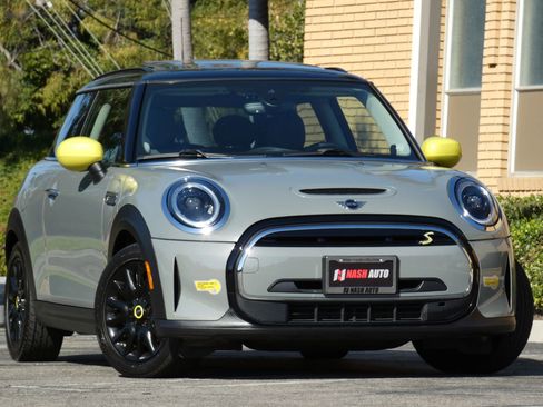 Used 2022 MINI Cooper SE image 5