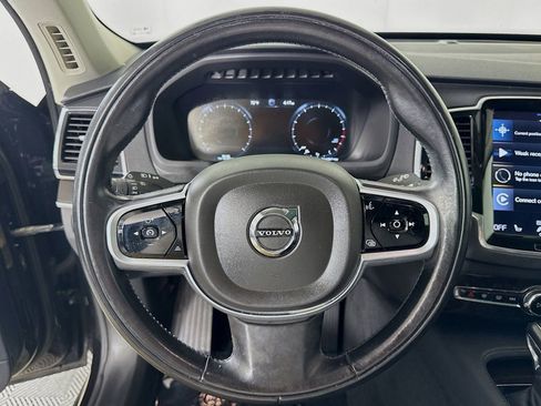 Used 2018 Volvo XC90 T5 Momentum w/ Momentum Plus Package AWD/4WD image 14