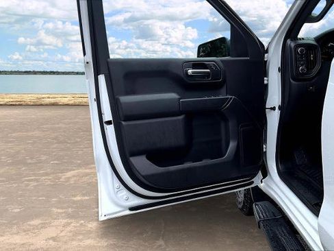 Used 2024 Chevrolet Silverado 1500 Custom Trail Boss image 20