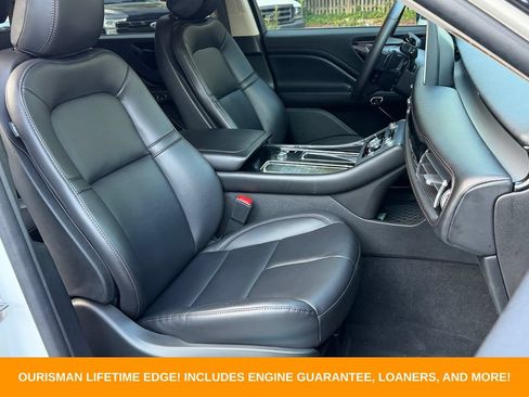 Used 2023 Lincoln Aviator AWD w/ Premium Package image 22