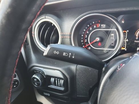 Certified 2020 Jeep Gladiator Rubicon image 13