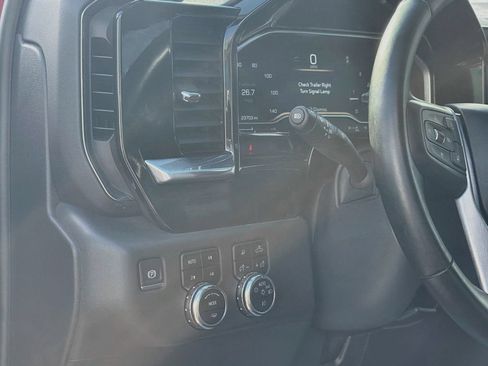 Used 2024 GMC Sierra 1500 Elevation w/ Elevation Premium Package AWD/4WD image 10
