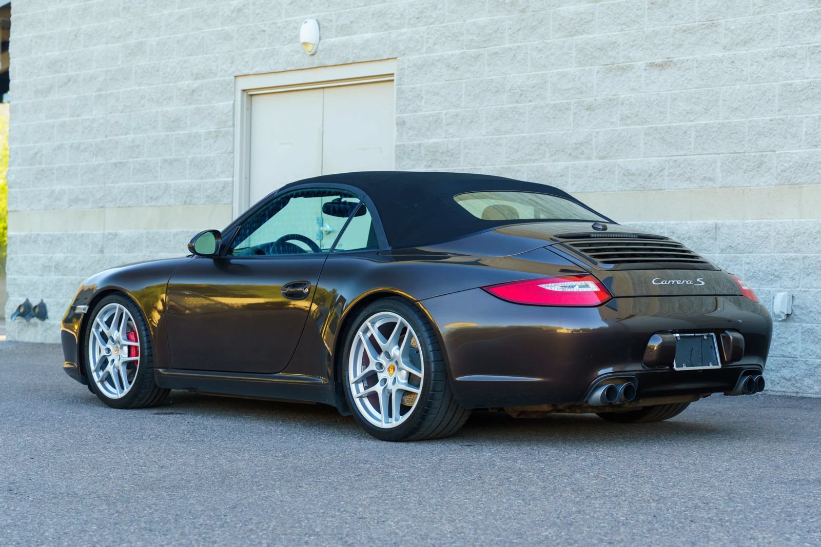 Used 2010 Porsche 911 Carrera S RWD image 57