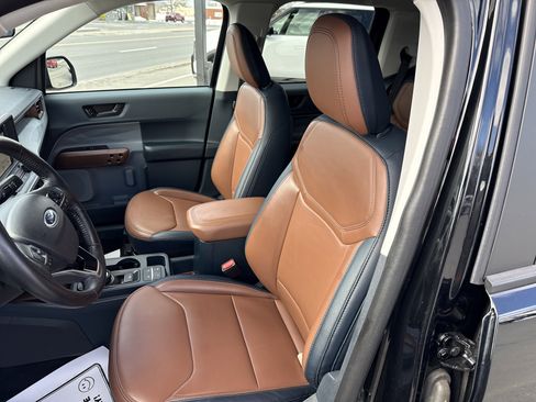 Used 2022 Ford Maverick Lariat w/ Equipment Group 500A Standard image 12