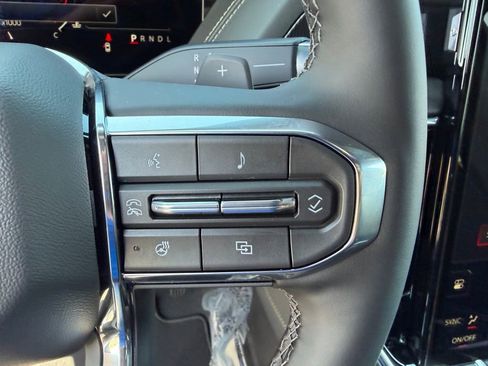 New 2026 GMC Yukon Elevation w/ LPO, Get Active Package RWD image 28