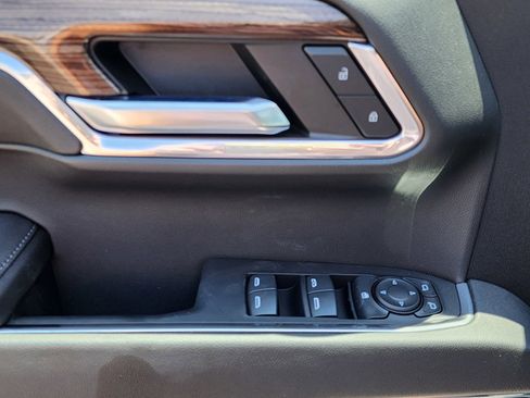 Used 2023 Chevrolet Silverado 1500 LT Trail Boss w/ Protection Package image 15