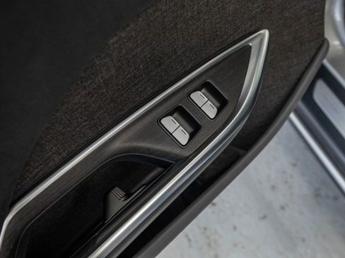 Used 2023 Lucid Air Grand Touring image 32