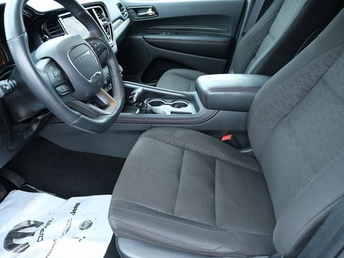 Used 2024 Dodge Durango GT image 5