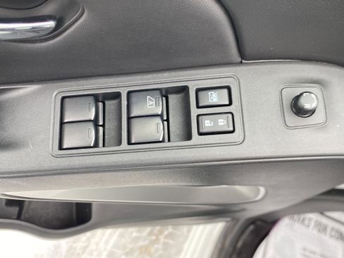 Used 2023 Nissan Frontier SV w/ Technology Package image 14