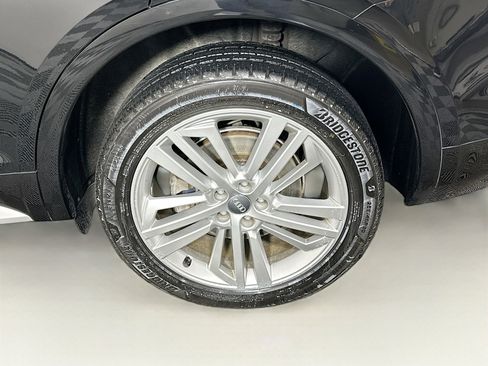 Used 2018 Audi Q5 Prestige w/ Prestige Package image 11