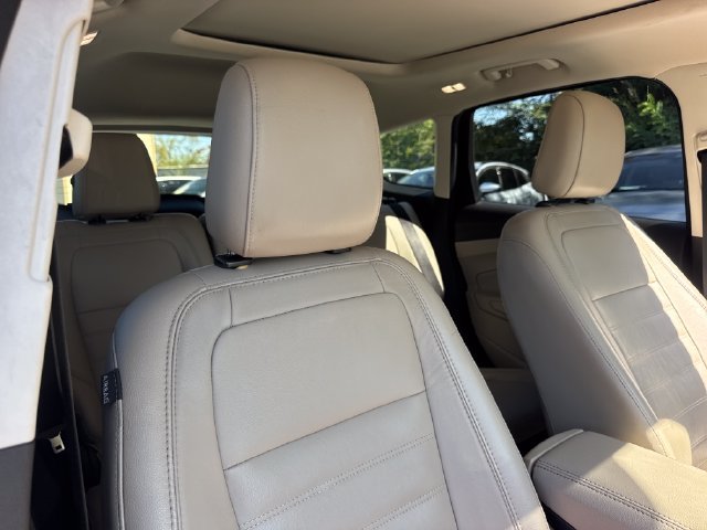 Used 2019 Ford Escape Titanium AWD/4WD image 26
