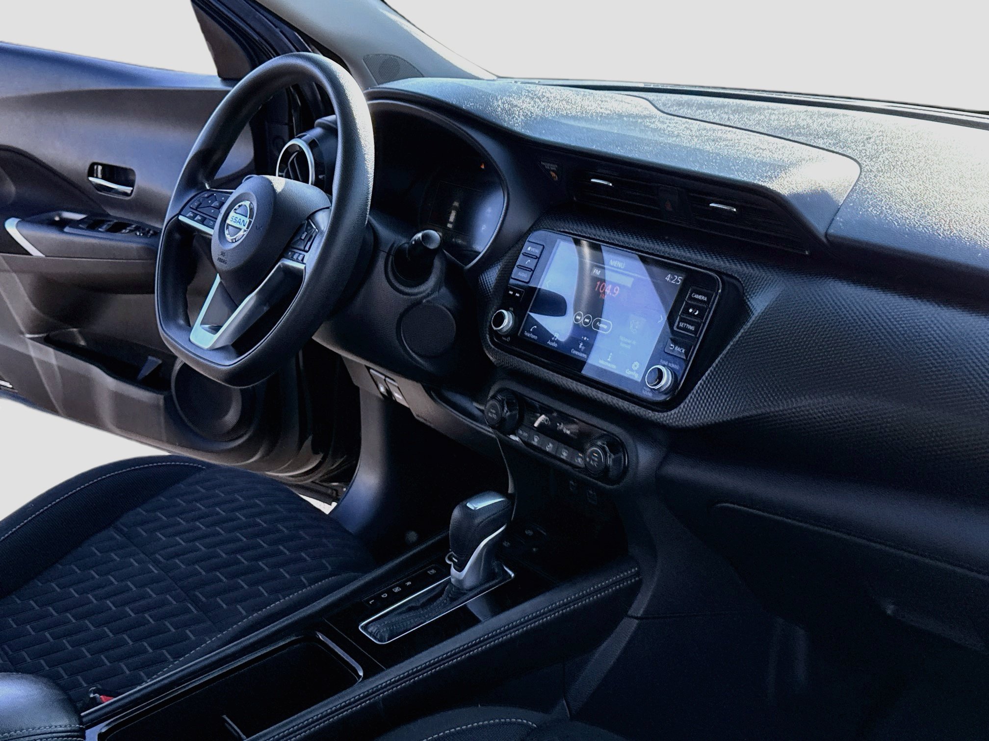 Used 2021 Nissan Kicks SV FWD image 15