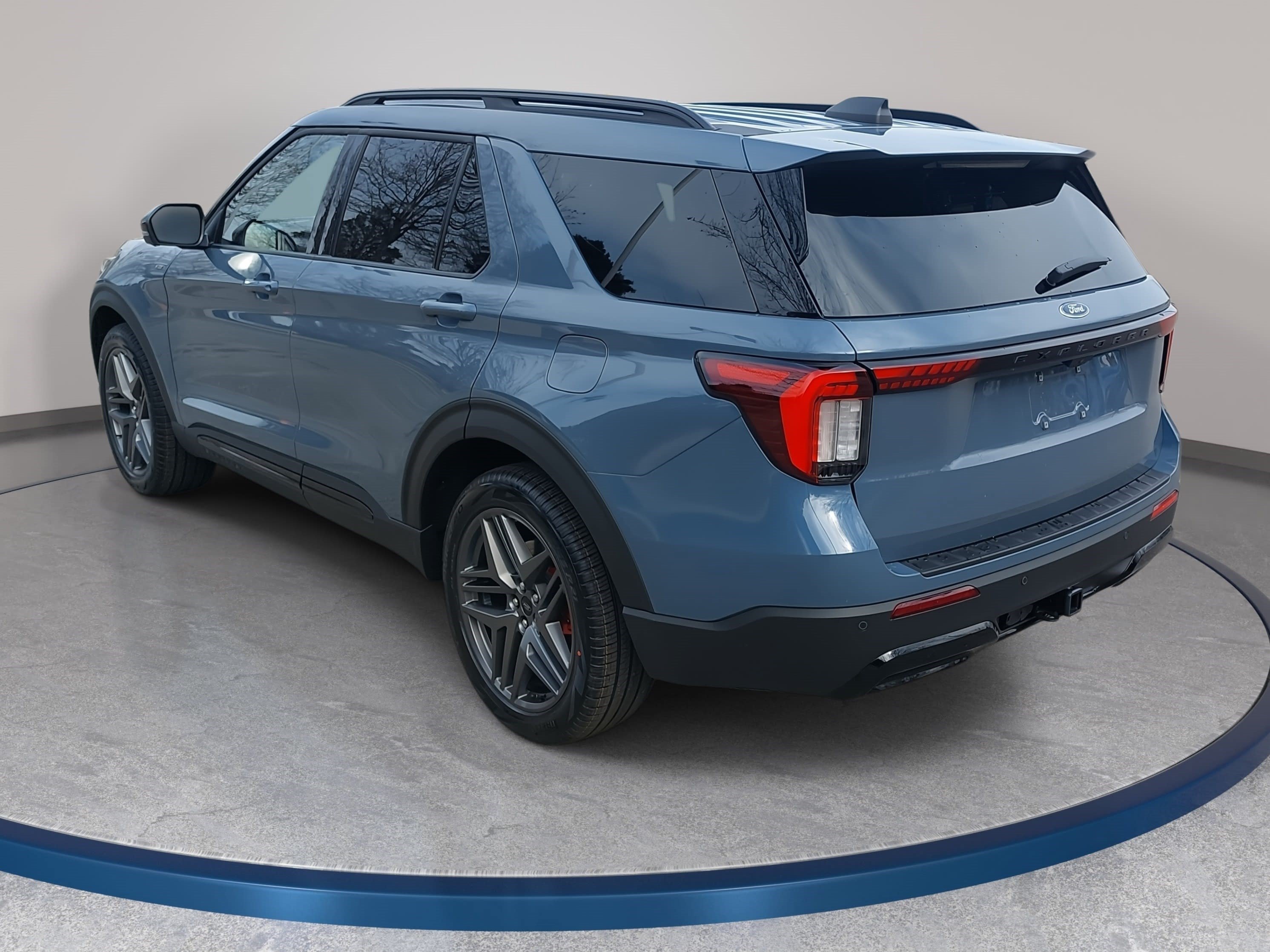 New 2026 Ford Explorer ST-Line w/ ST-Line Street Pack RWD image 7