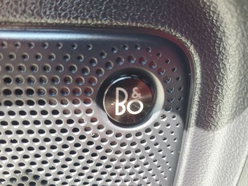 Used 2024 Ford Escape Active w/ Tech Pack #2 FWD image 19