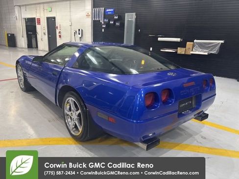 Used 1994 Chevrolet Corvette Coupe image 6