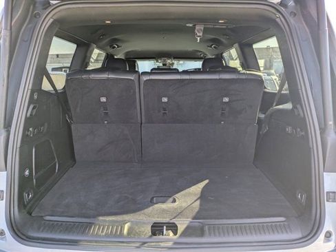 Used 2022 Jeep Wagoneer Series II AWD/4WD image 11