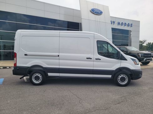 New 2025 Ford Transit 250 148 Medium Roof w/ Load Area Protection Package image 2