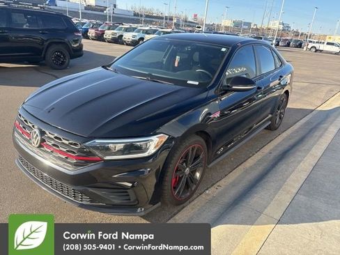 Used 2019 Volkswagen Jetta GLI image 1