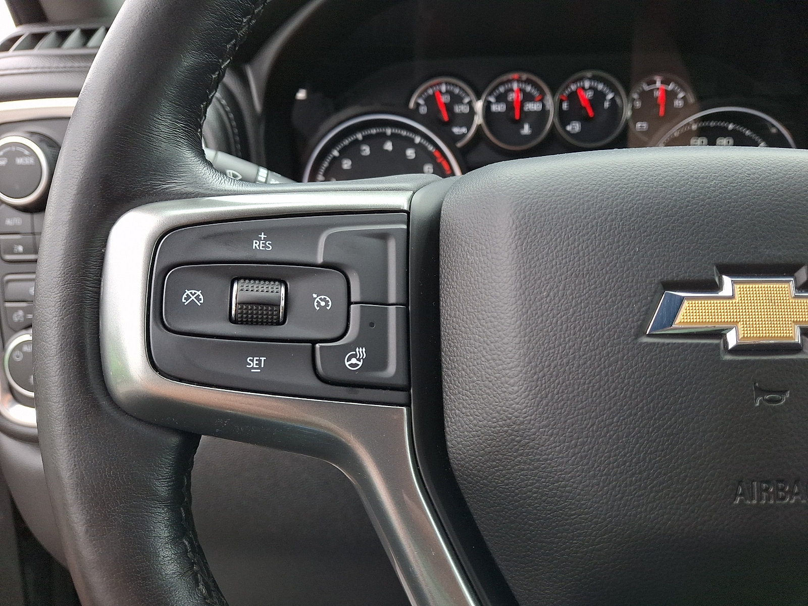 Used 2020 Chevrolet Silverado 1500 LT w/ All-Star Edition AWD/4WD image 20