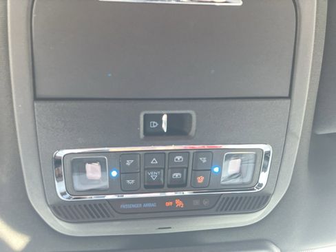 Used 2024 Ford F150 Lariat w/ Equipment Group 502A High AWD/4WD image 25