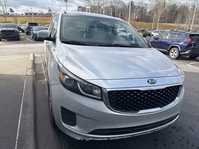 Used 2016 Kia Sedona LX w/ LX Convenience Package