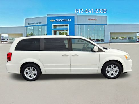 Used 2013 Dodge Grand Caravan Crew w/ Entertainment Group 1 image 8