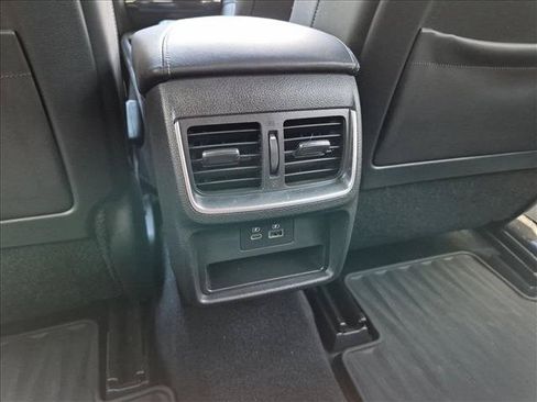 Used 2024 INFINITI QX55 Essential AWD/4WD image 18