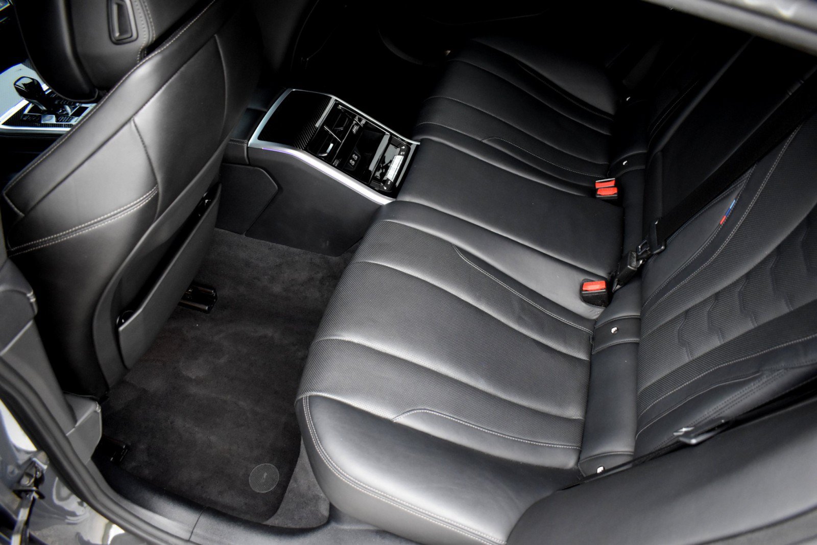 Used 2020 BMW M850i Gran Coupe xDrive AWD/4WD image 31