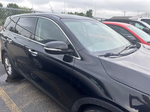 Used 2018 Kia Sorento L FWD image 24