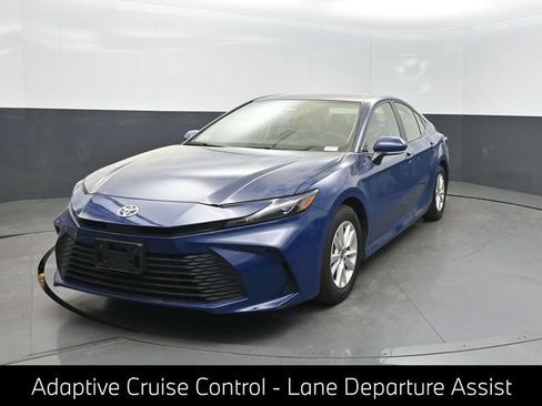 Used 2025 Toyota Camry LE FWD image 1