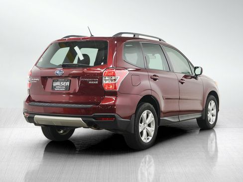 Used 2015 Subaru Forester 2.5i Premium w/ All-Weather Package AWD/4WD image 5