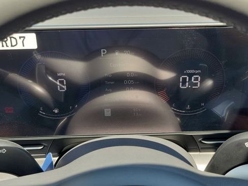 New 2026 Hyundai Kona SEL Premium FWD image 9