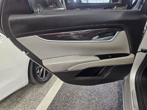 Used 2013 Cadillac XTS Luxury w/ Driver Awareness Package image 24