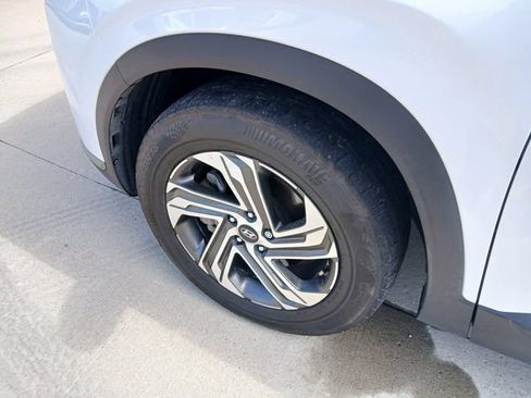 Used 2023 Hyundai Santa Fe SEL FWD image 10