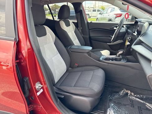 Used 2024 Chevrolet Trax LS FWD image 25